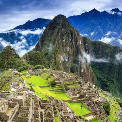 Machu Picchu, by Train or Walking?
